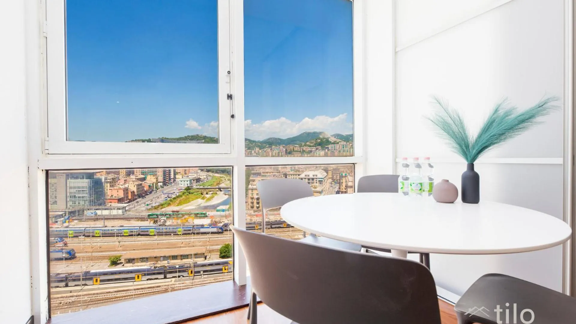 Train Station| Parking| A/C| Wifi By Tilo Apartman Genova